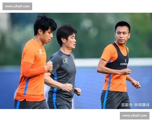 鲁能主场迎战青岛强强对话引爆齐鲁足球激情巅峰之夜焦点战