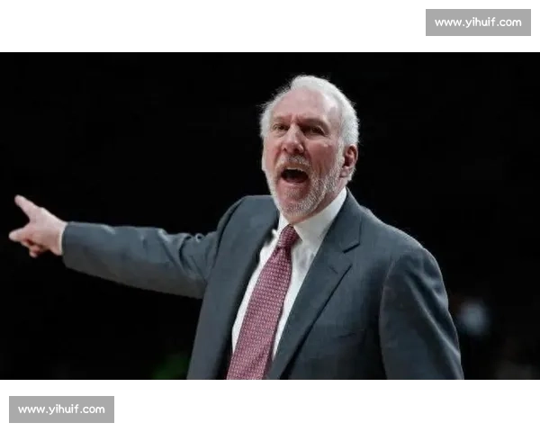 火箭季前赛迎战马刺 新老球员齐亮相展现实力与潜力